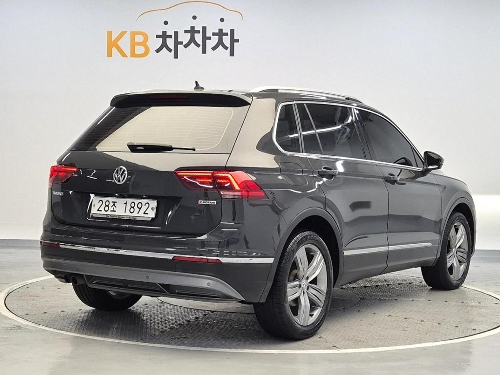 2018 VOLKSWAGEN TIGUAN (2Gen) 
