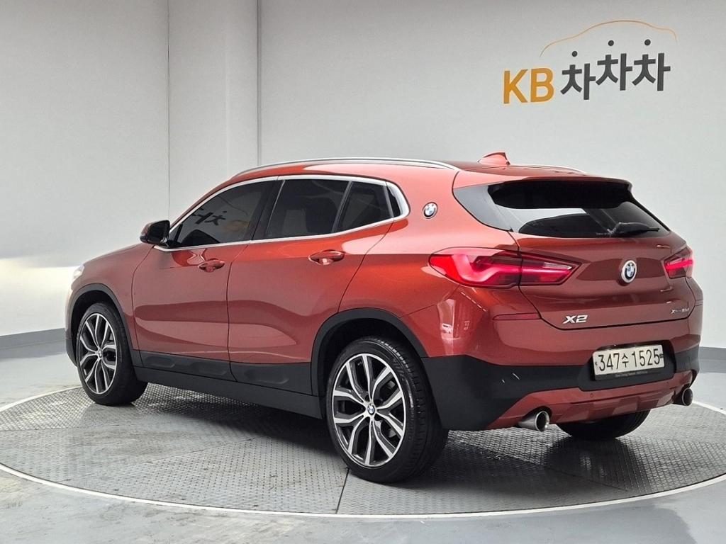 2020 BMW X2 