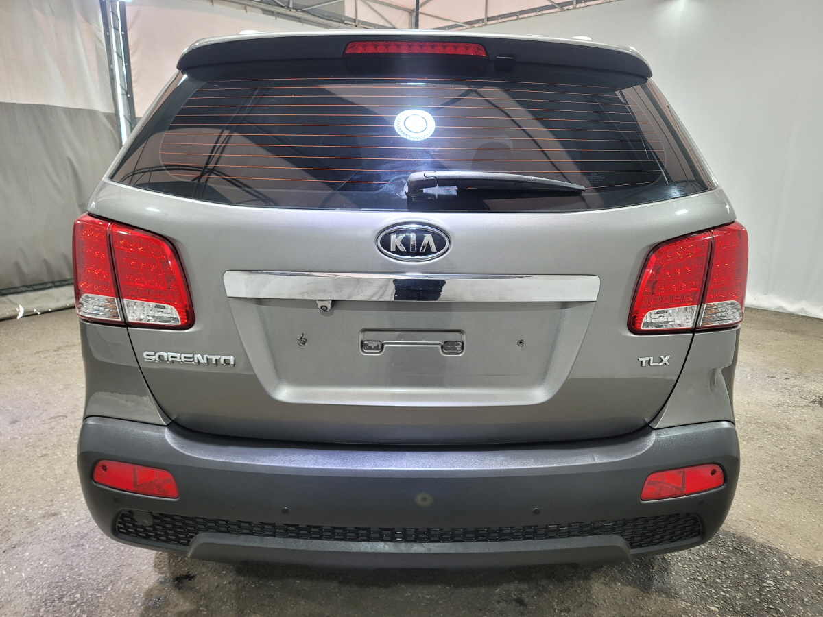 2010 KIA SORENTO R 