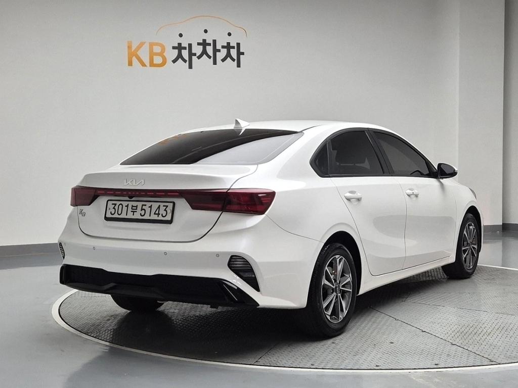 2022 KIA THE NEW K3 