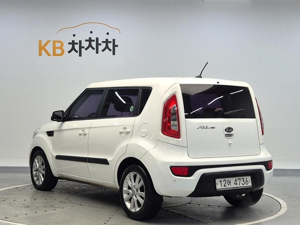 2012 KIA SOUL 