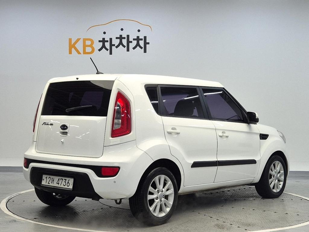 2012 KIA SOUL 