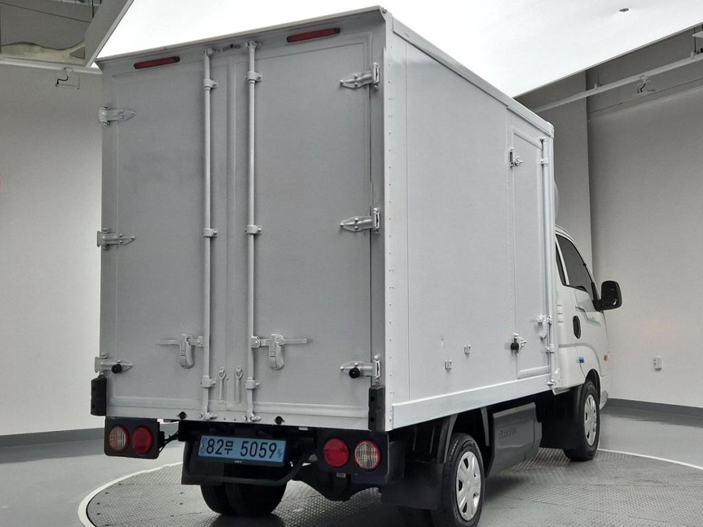 2022 KIA BONGO 3 EV 