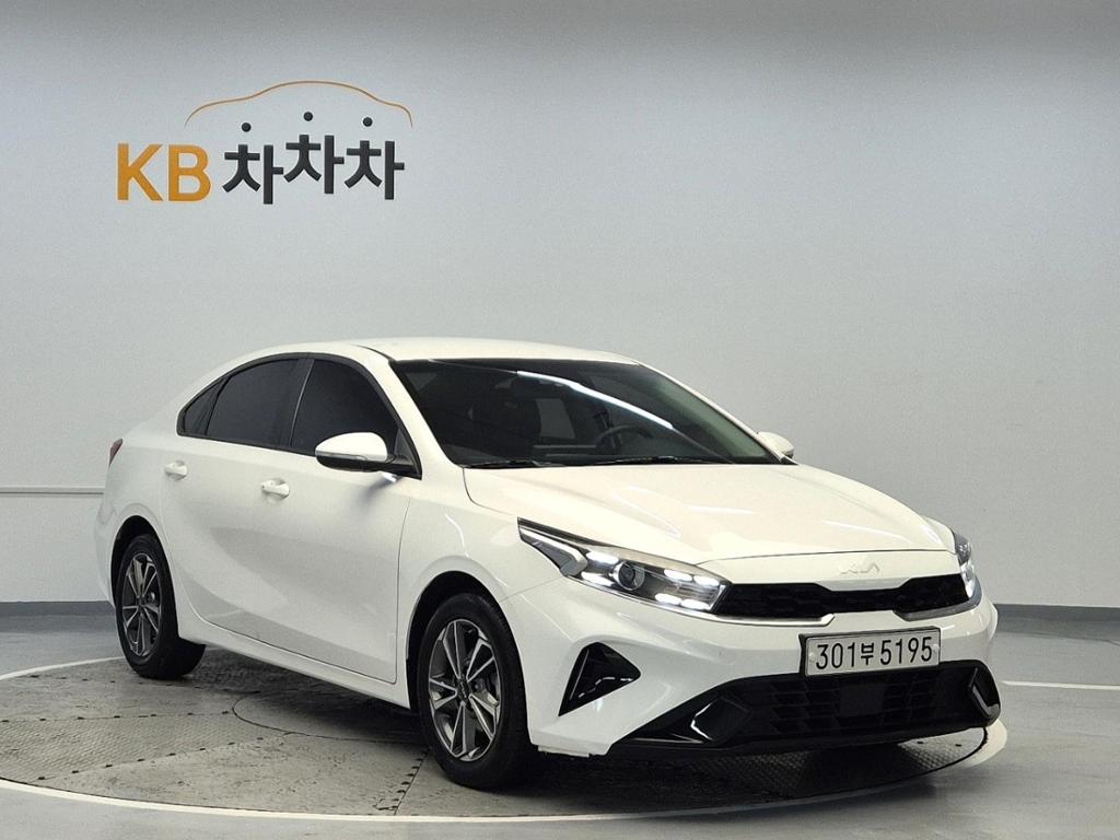 2022 KIA THE NEW K3 