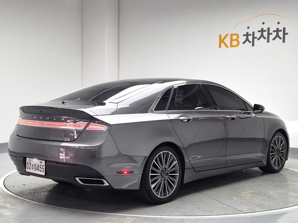 2016 LINCOLN MKZ 