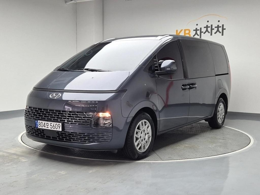 2023 HYUNDAI STARIA 