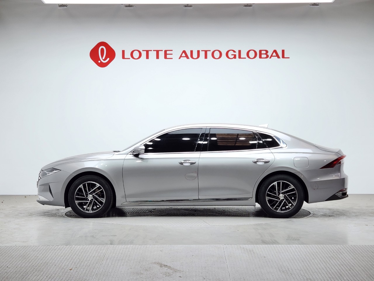 2021 HYUNDAI THE NEW GRANDEUR IG LPi 3.0 Modern