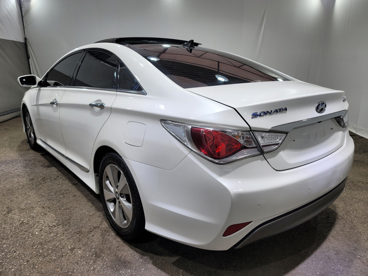 2012 HYUNDAI YF SONATA HYBRID 