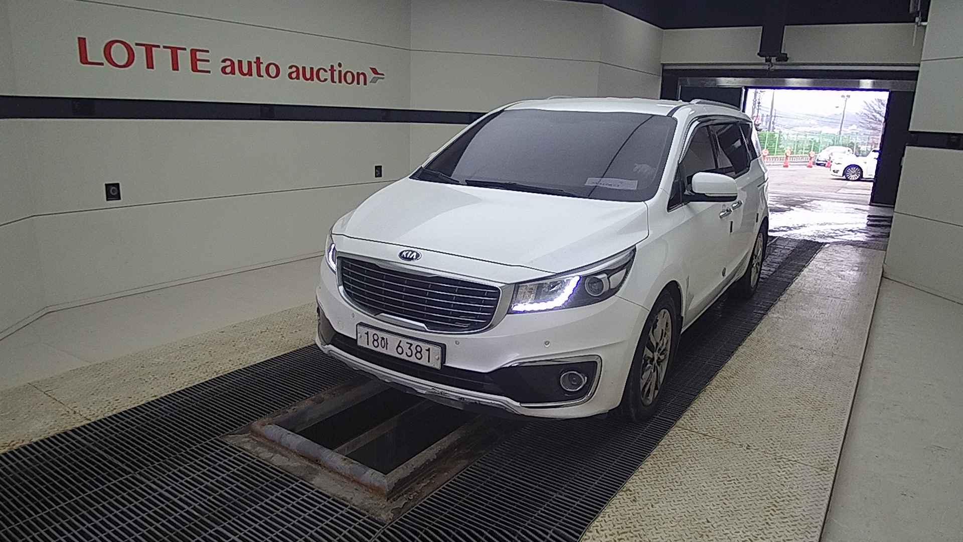 2018 KIA ALL NEW CARNIVAL 9seat Diesel Prestige