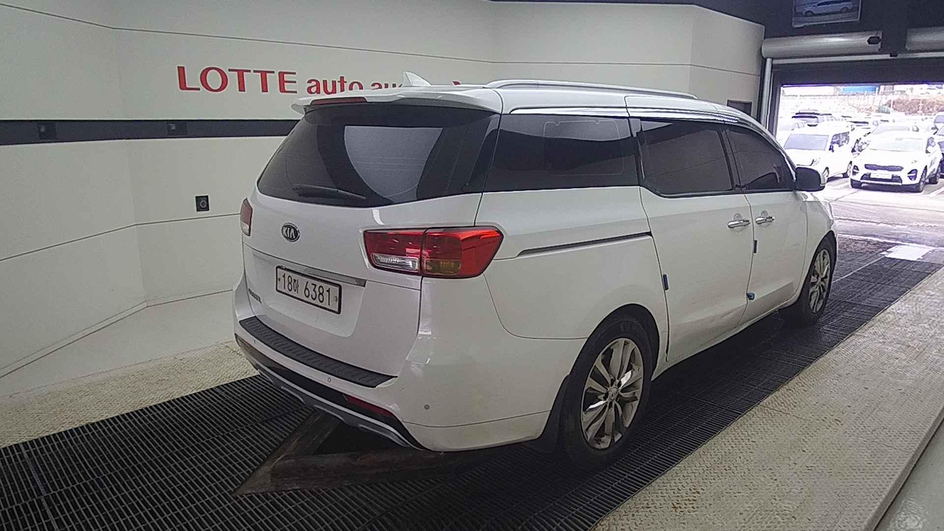 2018 KIA ALL NEW CARNIVAL 9seat Diesel Prestige