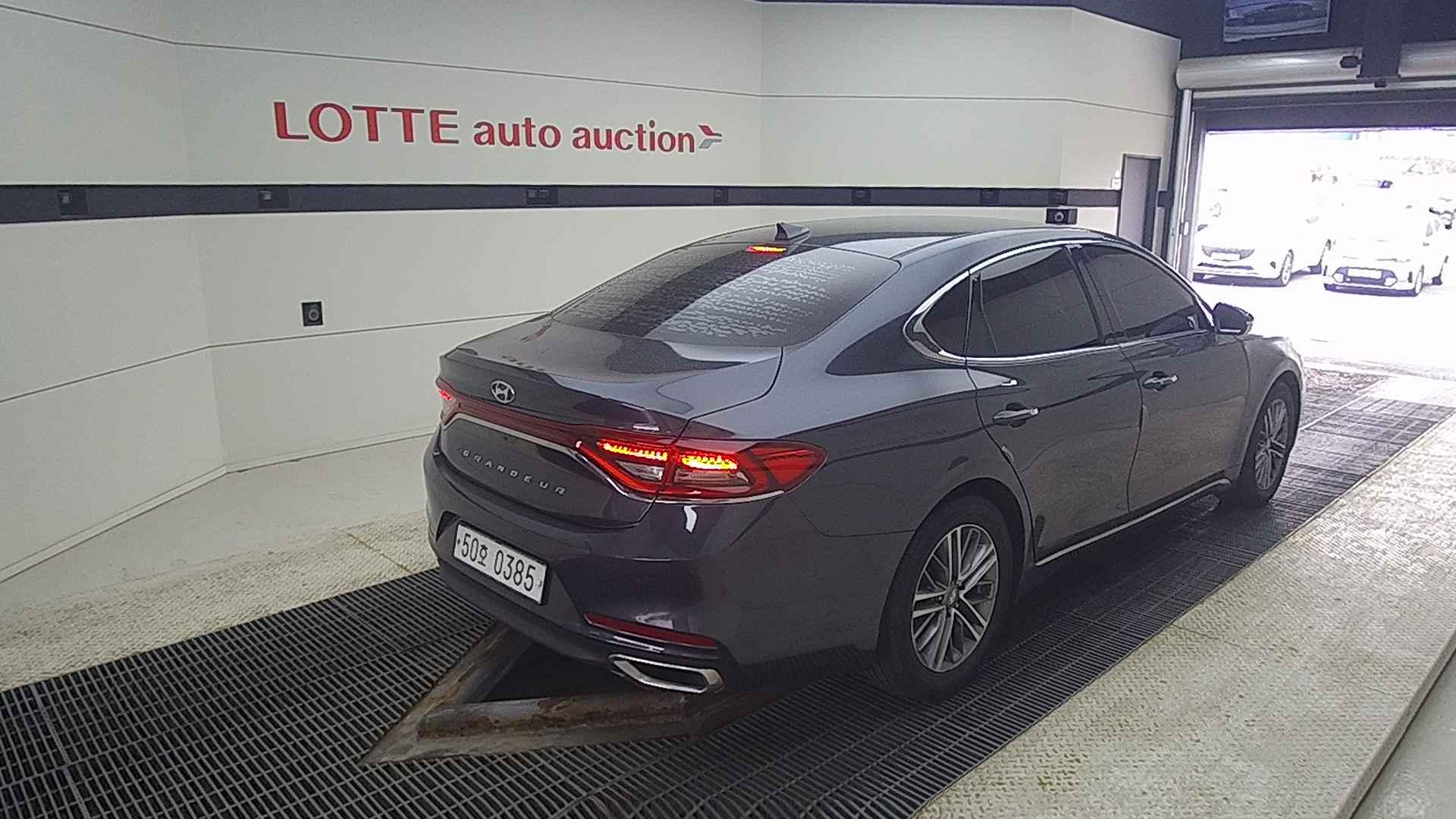 2019 HYUNDAI GRANDEUR IG 3.0 LPi STD