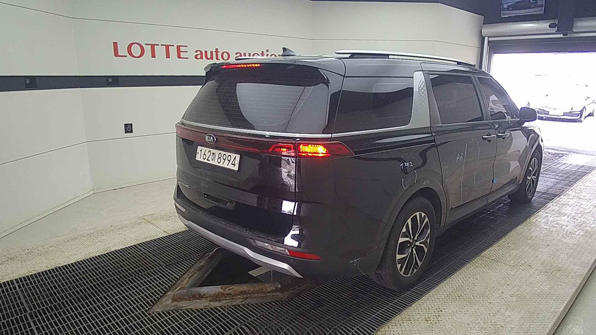 2021 KIA CARNIVAL (KA4) 9seat Diesel Prestige