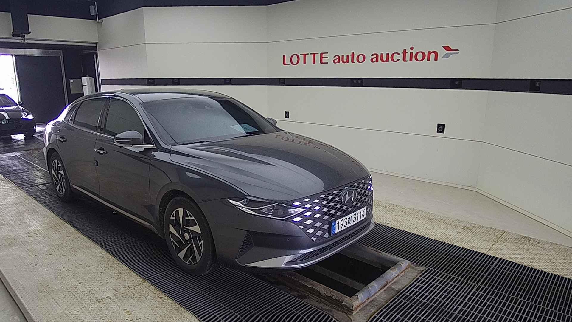 2022 HYUNDAI THE NEW GRANDEUR IG HYBRID 2.4 HEV Premium