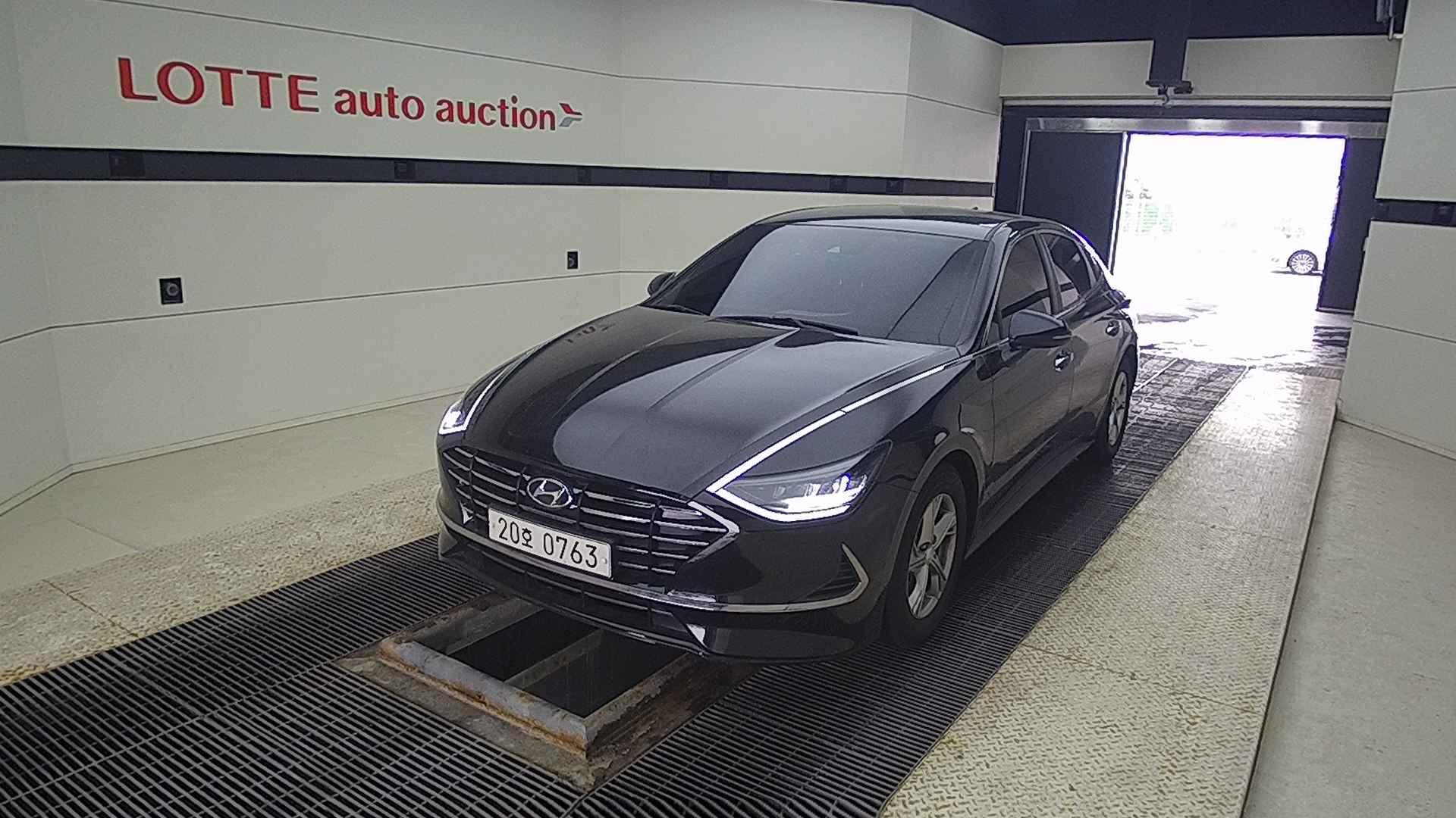 2020 HYUNDAI SONATA (DN8) G2.0 Premium