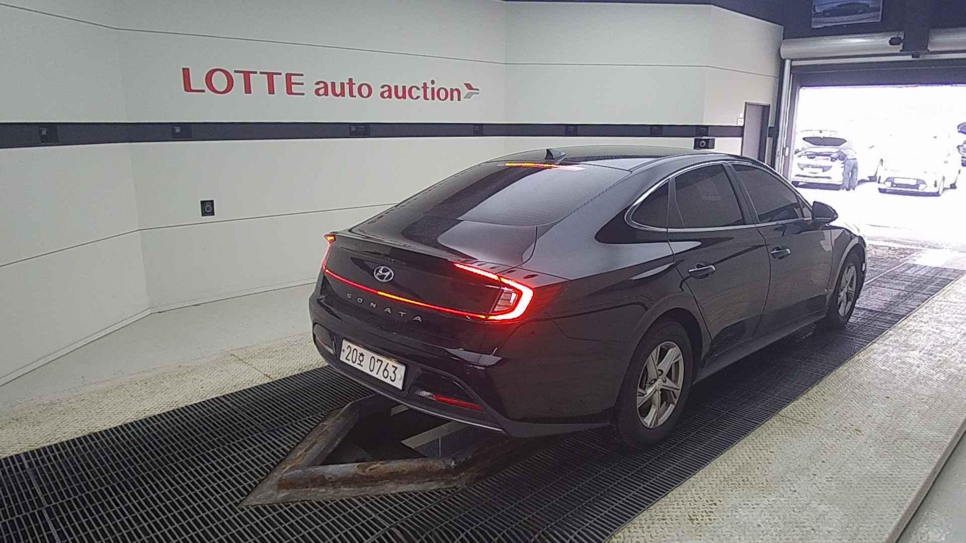 2020 HYUNDAI SONATA (DN8) G2.0 Premium