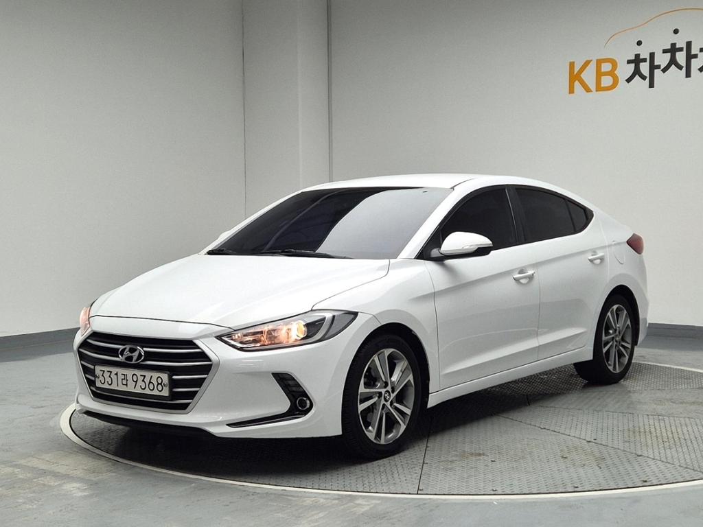 2018 HYUNDAI AVANTE AD 