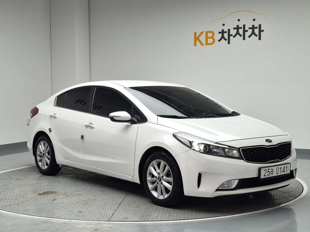 2017 KIA THE NEW K3 
