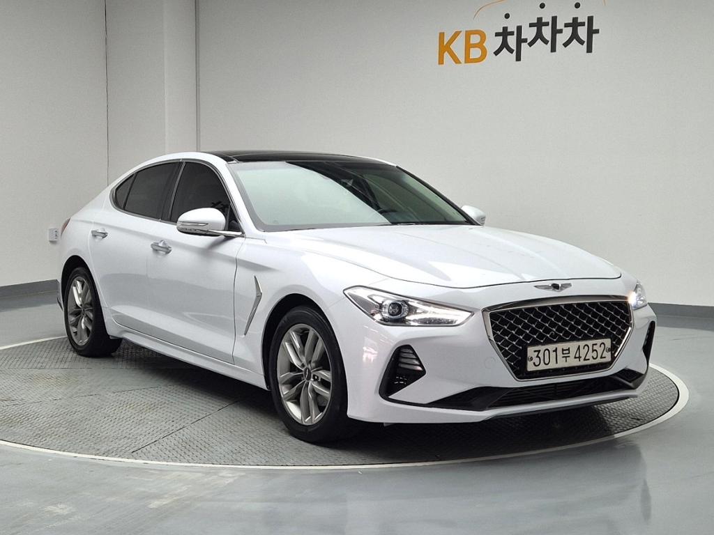 2018 GENESIS G70 