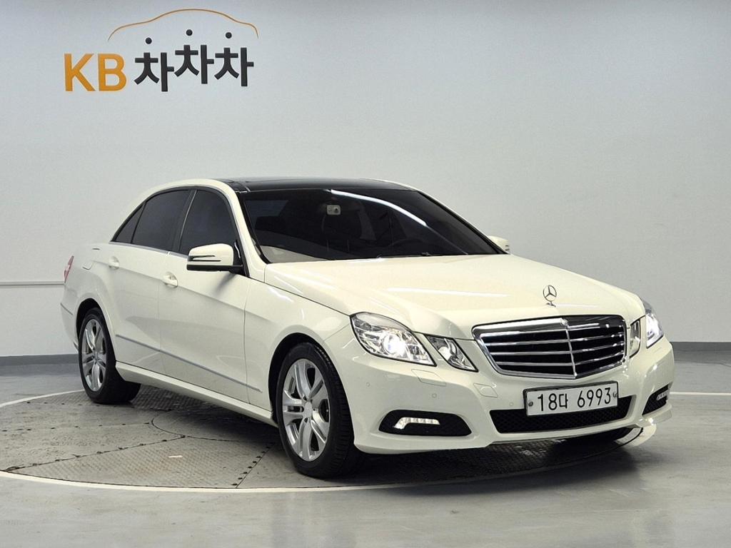 2010 BENZ E CLASS (4Gen) 