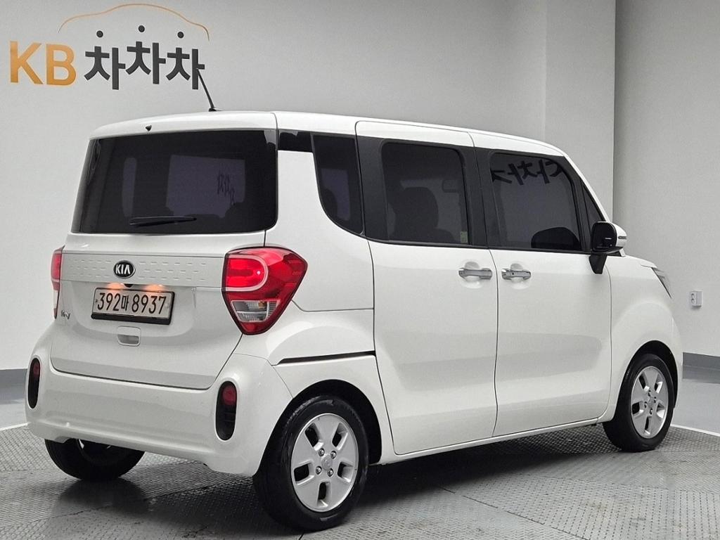 2018 KIA THE NEW RAY 