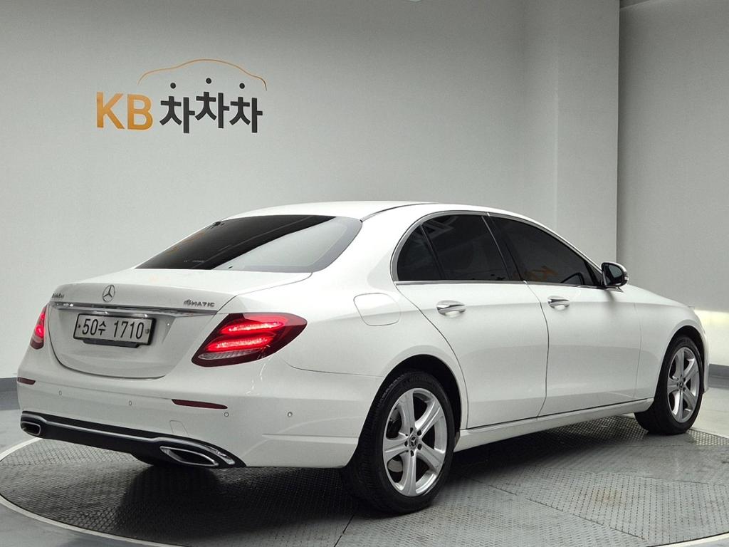 2018 BENZ E CLASS (5Gen) 