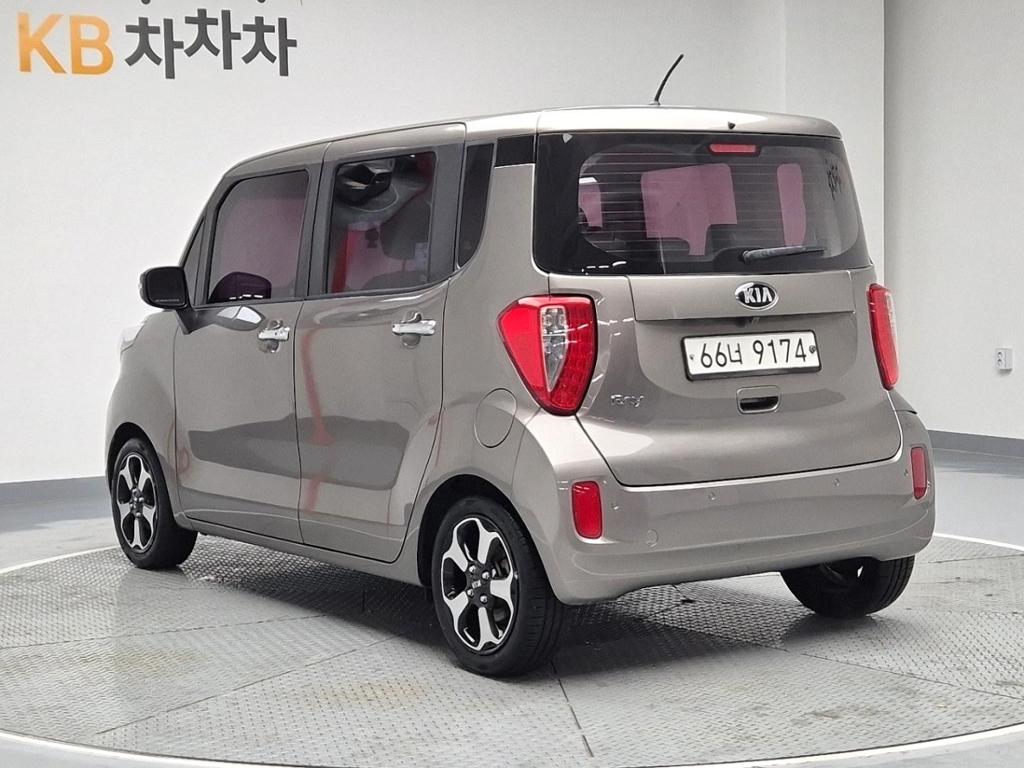 2017 KIA RAY 