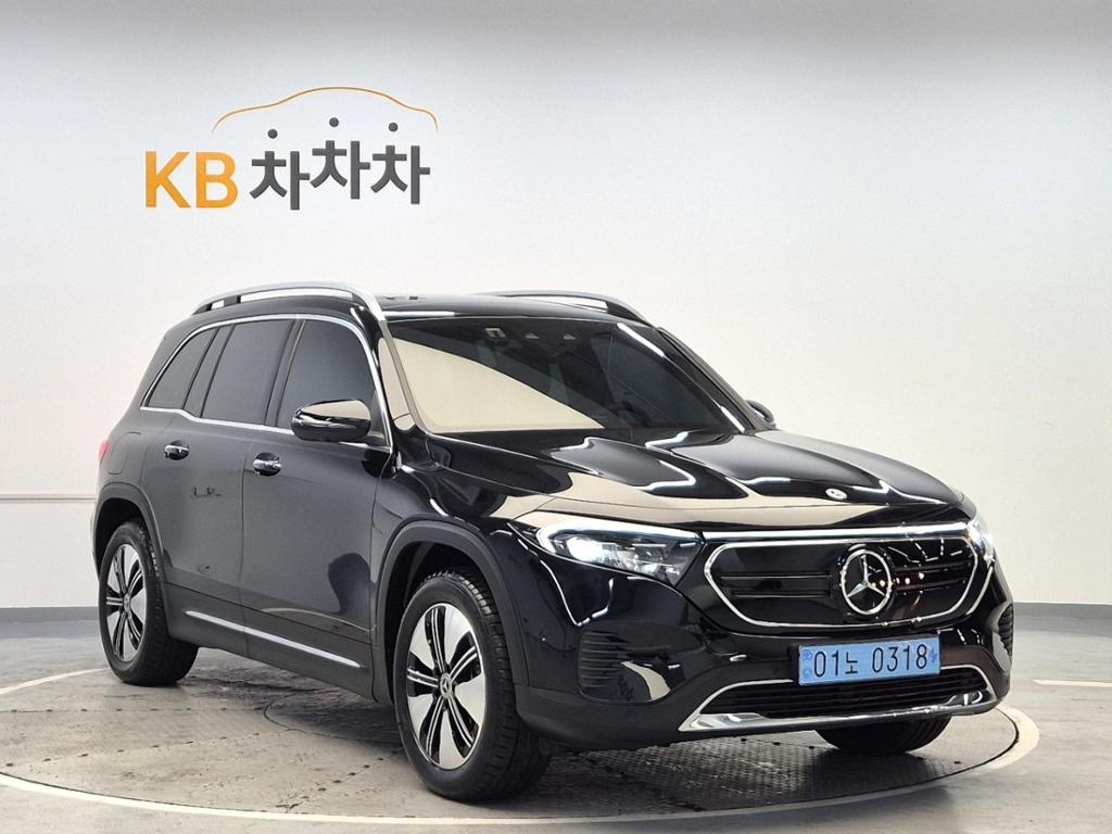 2023 BENZ EQB 
