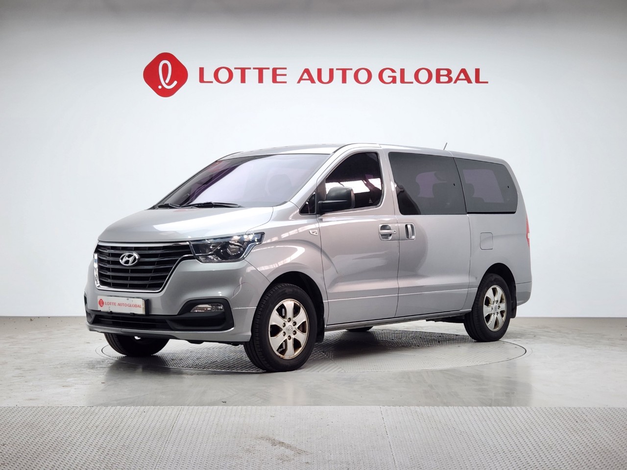 2019 HYUNDAI THE NEW GRAND STAREX 12seat Diesel 4WD Smart