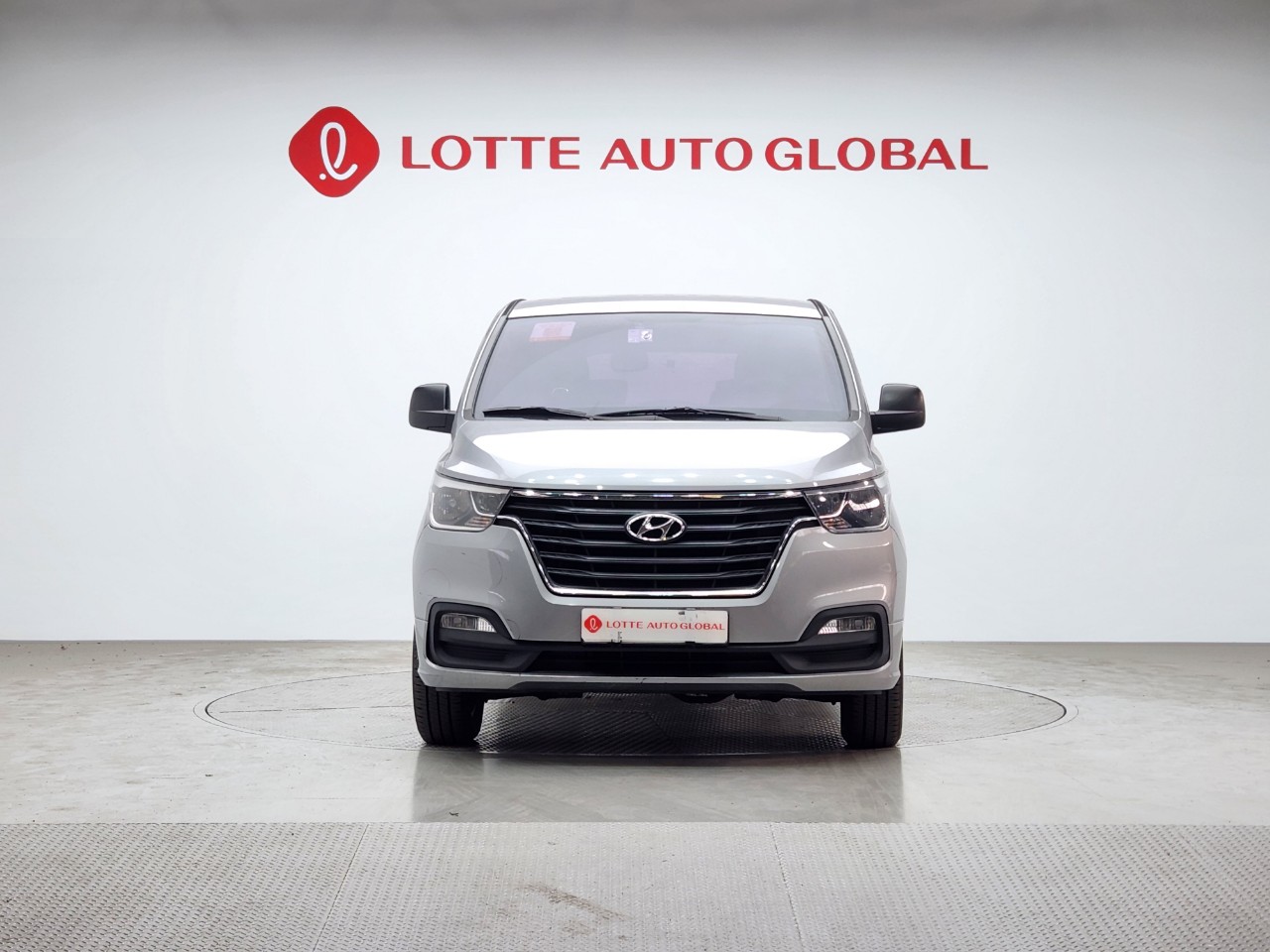 2019 HYUNDAI THE NEW GRAND STAREX 12seat Diesel 4WD Smart
