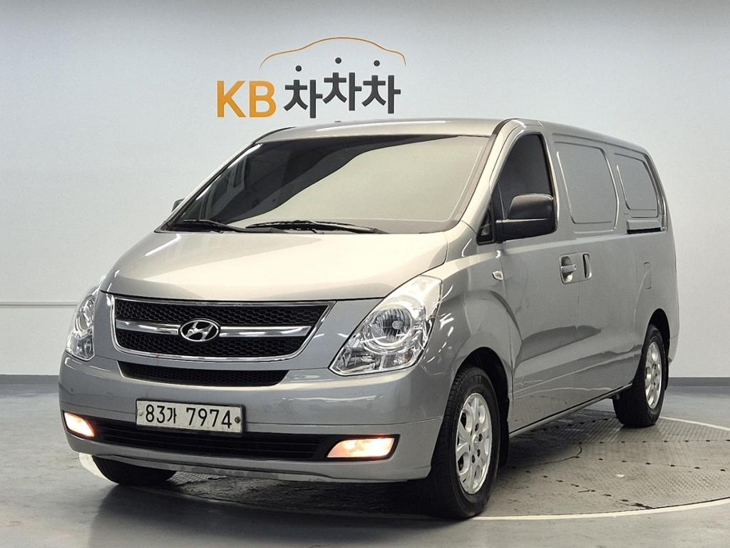 2015 HYUNDAI GRAND STAREX 