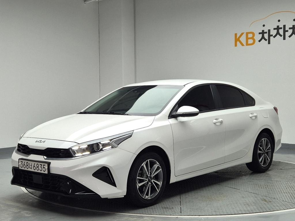 2022 KIA THE NEW K3 