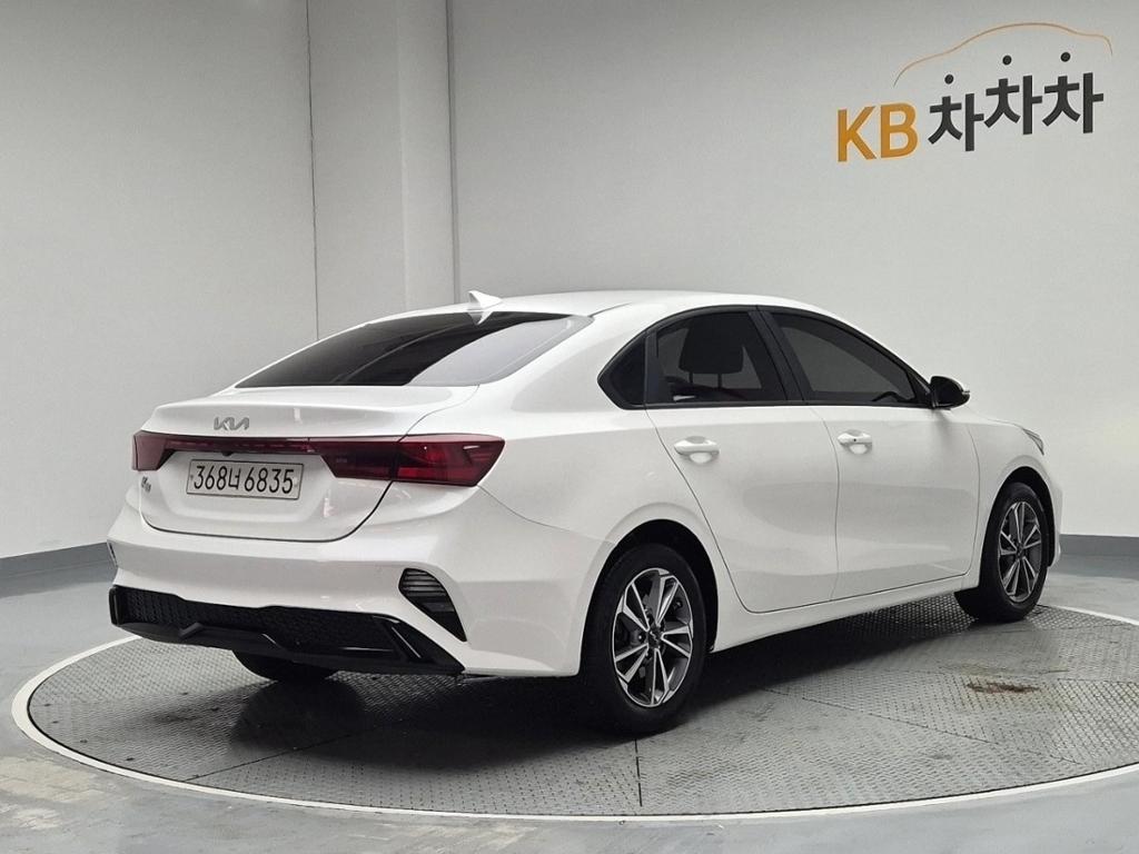 2022 KIA THE NEW K3 