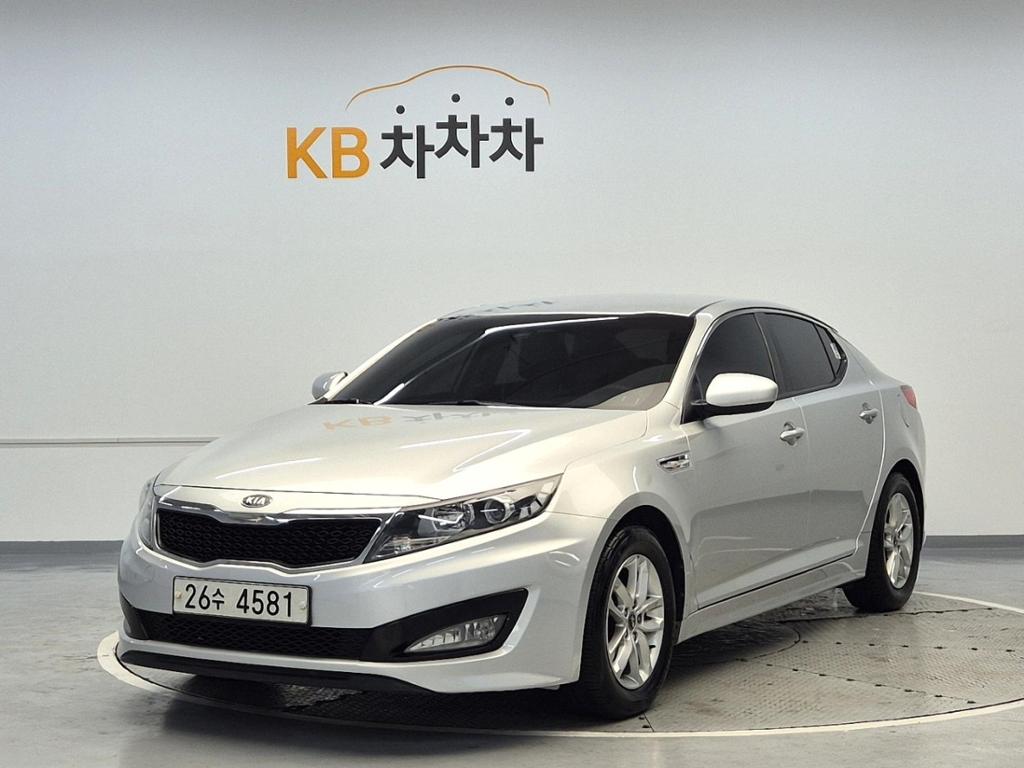 2011 KIA K5 