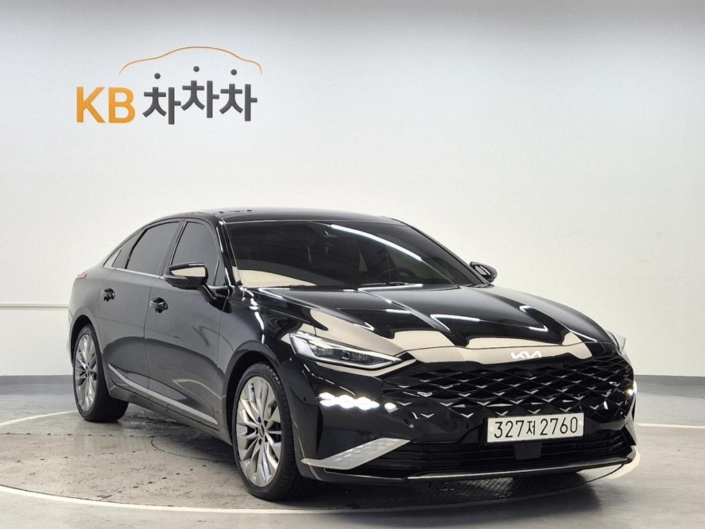 2022 KIA K8 