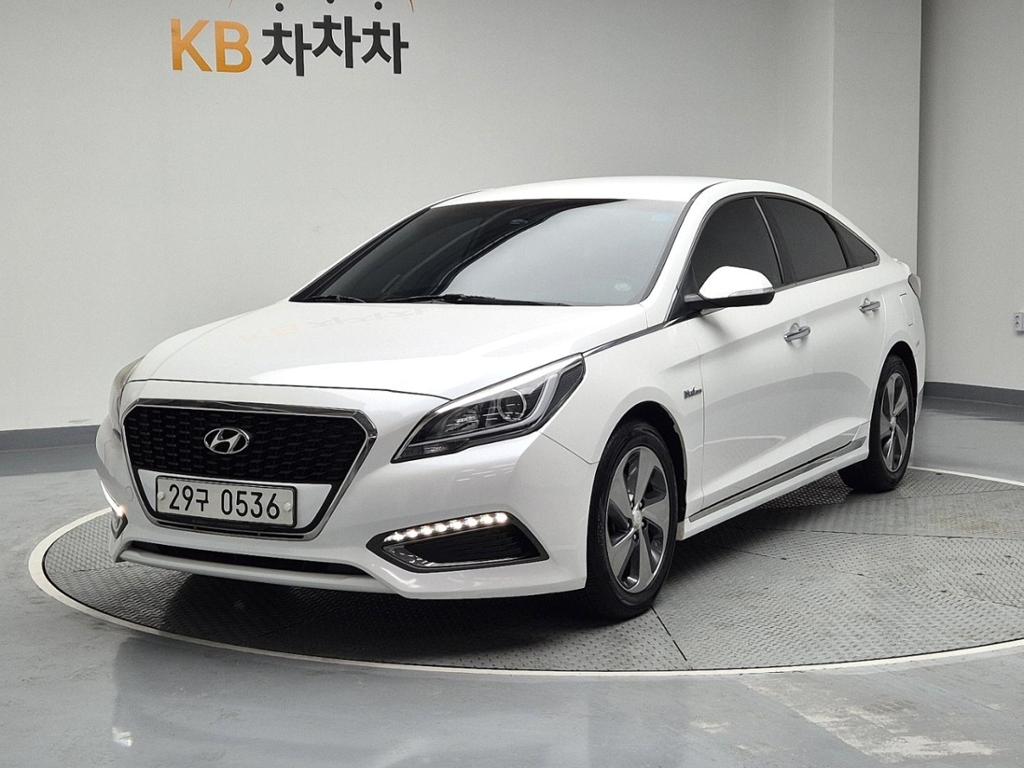 2016 HYUNDAI LF SONATA HYBRID 