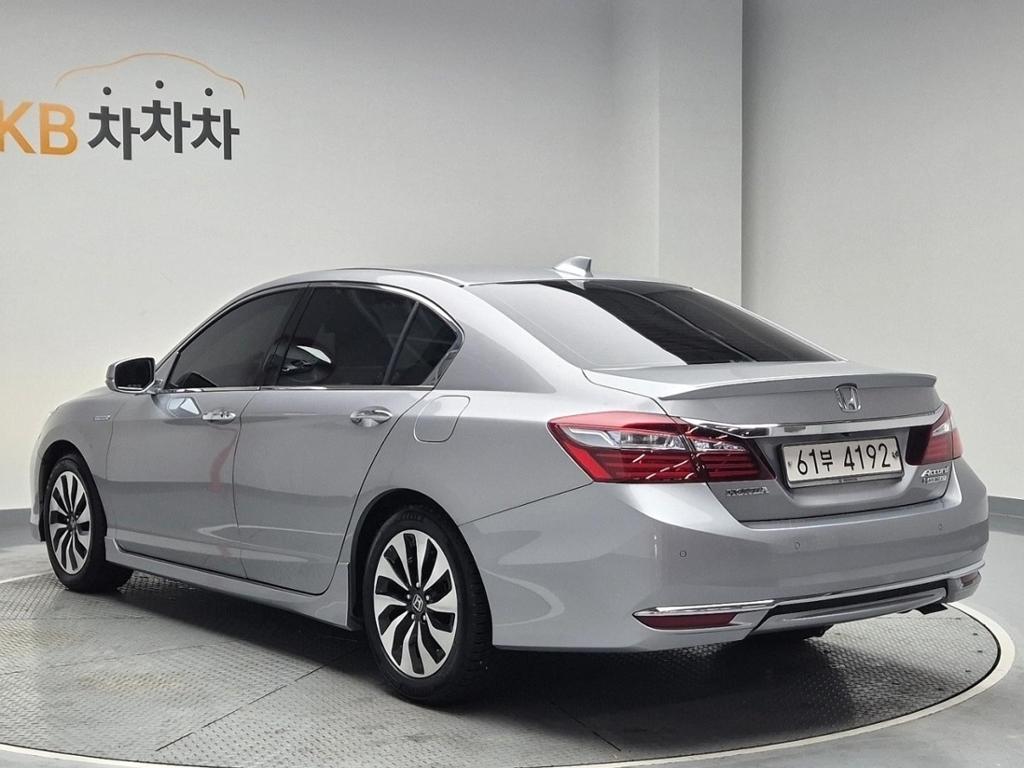 2017 HONDA ACCORD (9Gen) 