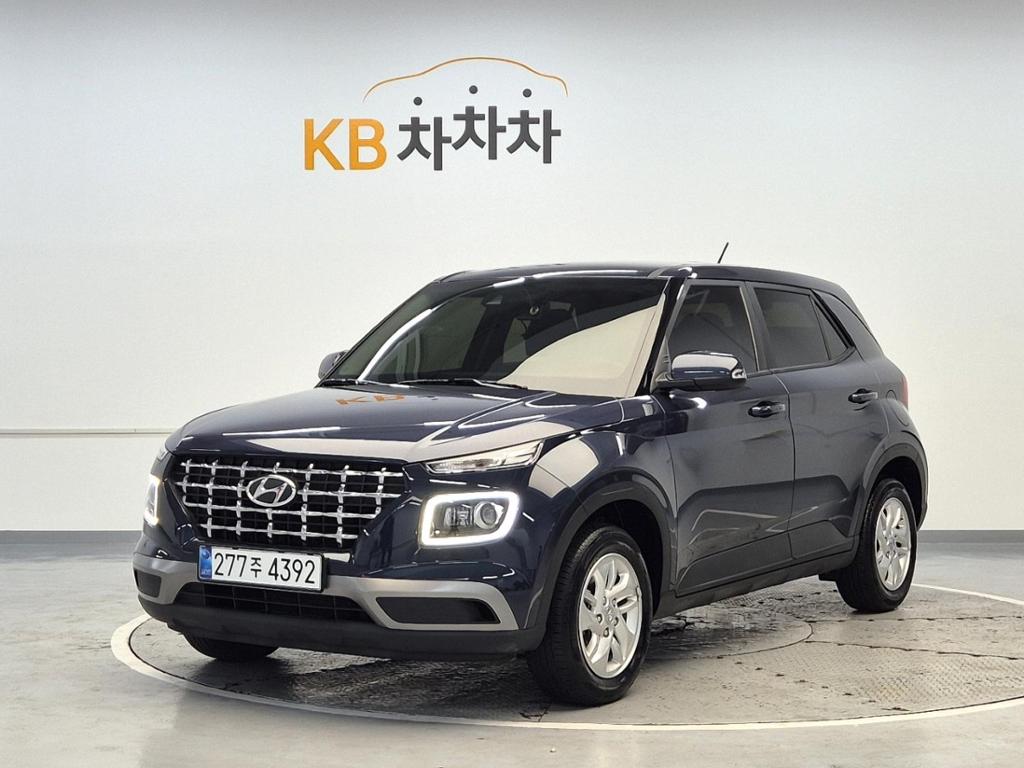 2021 HYUNDAI VENUE 