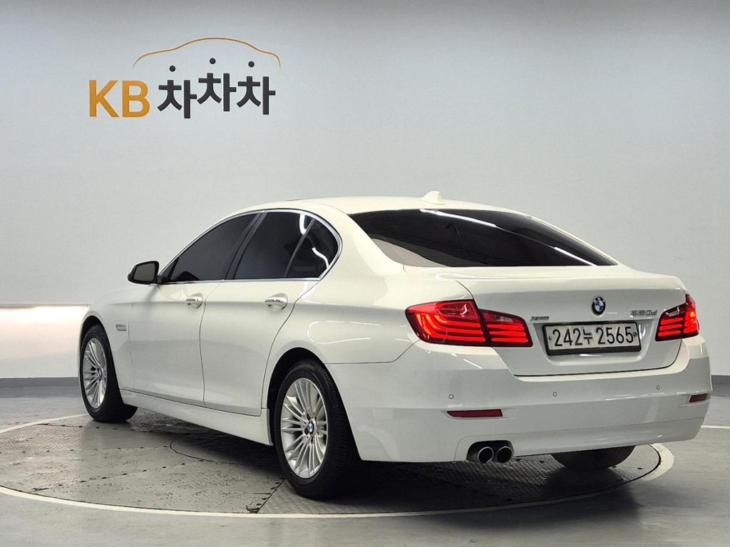 2014 BMW 5 SERIES (6Gen) 
