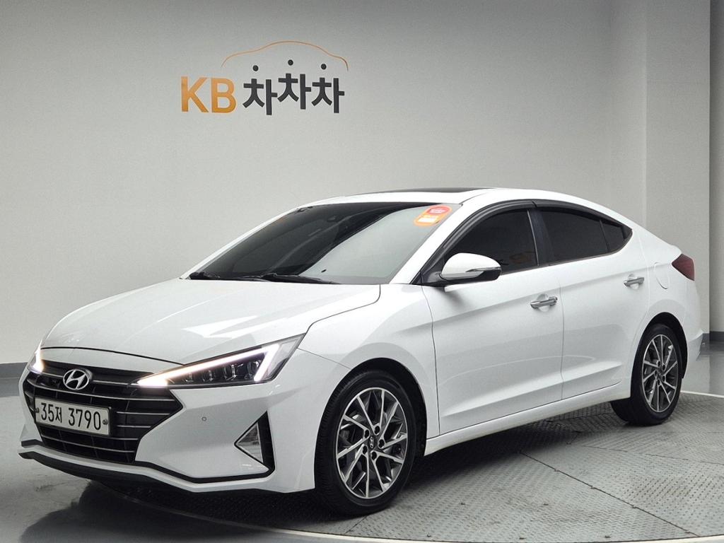 2019 HYUNDAI THE NEW AVANTE AD 