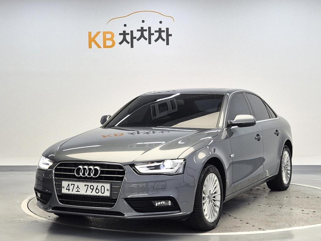 2013 AUDI A4 (4Gen) 