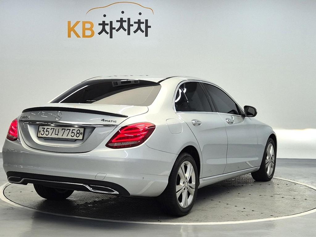 2017 BENZ C CLASS (4Gen) 