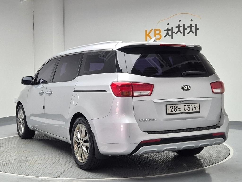 2017 KIA ALL NEW CARNIVAL 