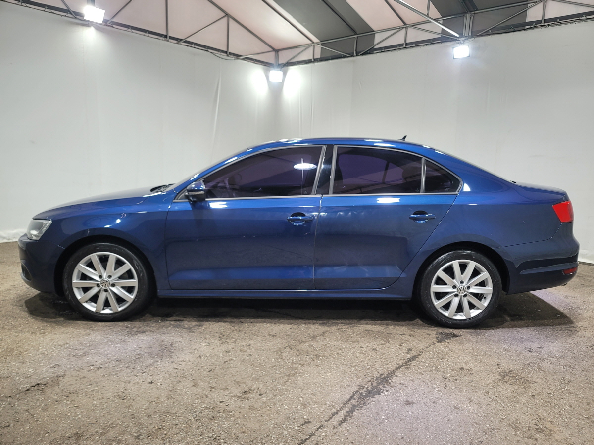 2013 VOLKSWAGEN JETTA (3Gen) 