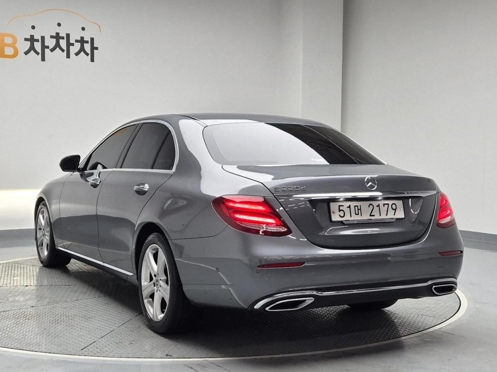 2017 BENZ E CLASS (5Gen) 