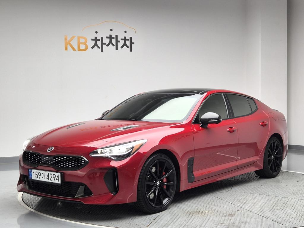 2021 KIA STINGER Meister 