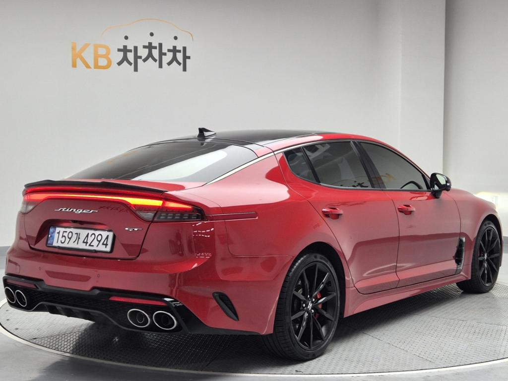 2021 KIA STINGER Meister 