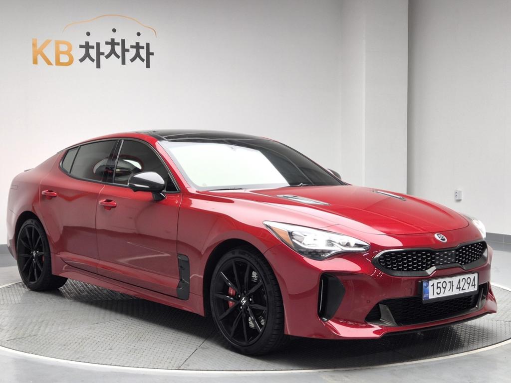 2021 KIA STINGER Meister 