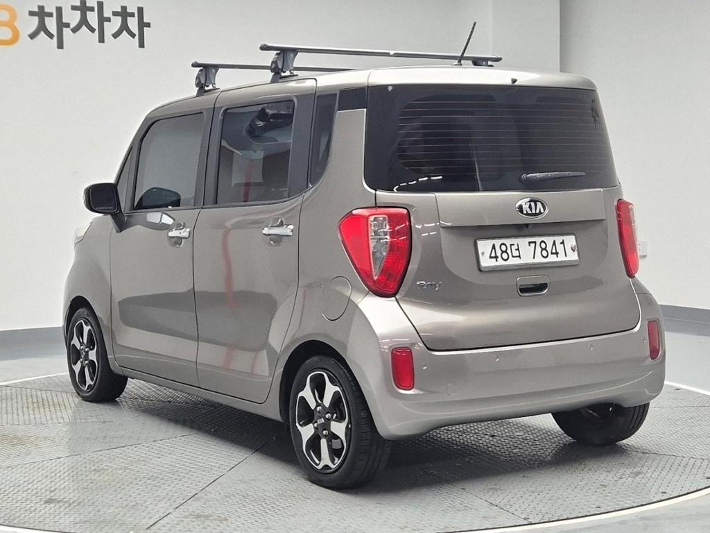 2014 KIA RAY 