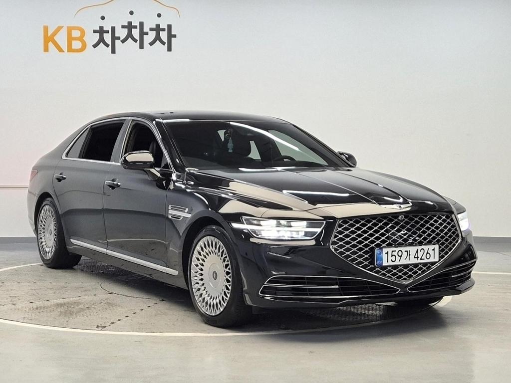 2020 GENESIS G90 
