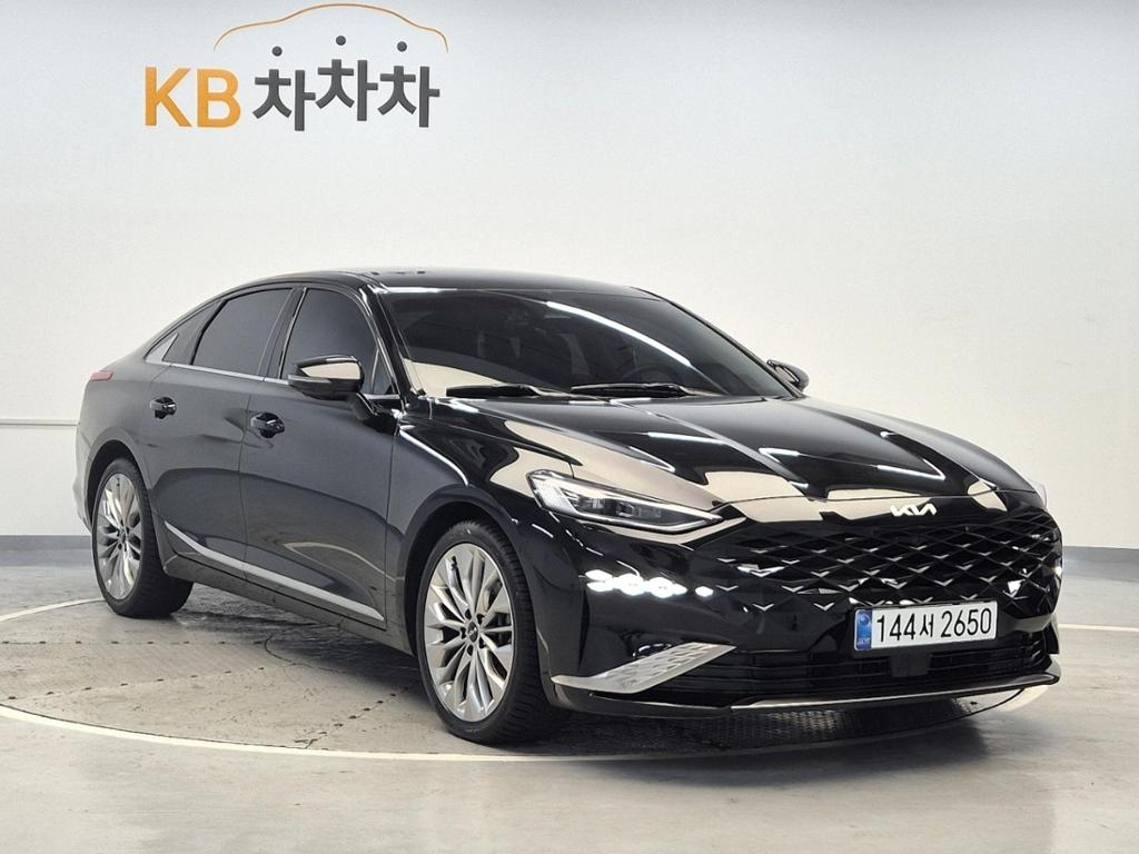 2023 KIA K8 